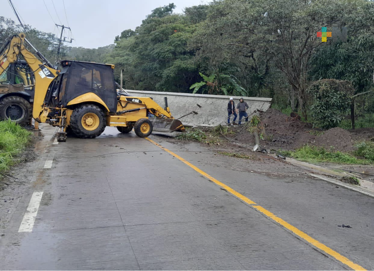 Continúa cerrada circulación sobre carretera Las Trancas – Coatepec